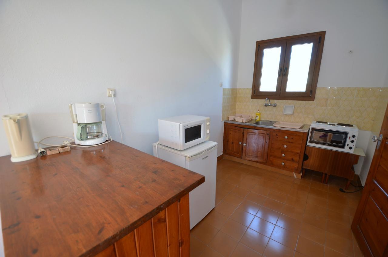 Madoupa Beach Apartments Ornos  Eksteriør billede