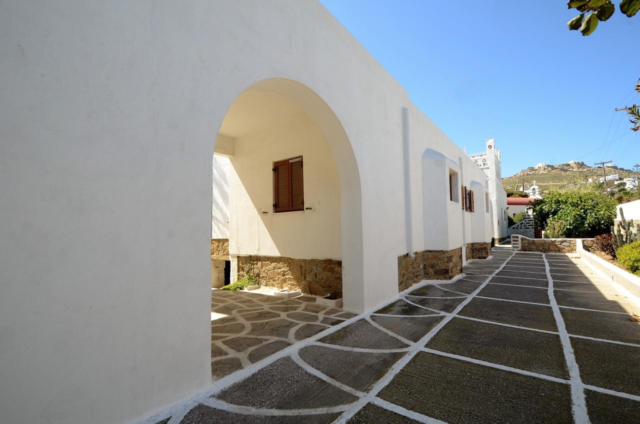 Madoupa Beach Apartments Ornos  Eksteriør billede