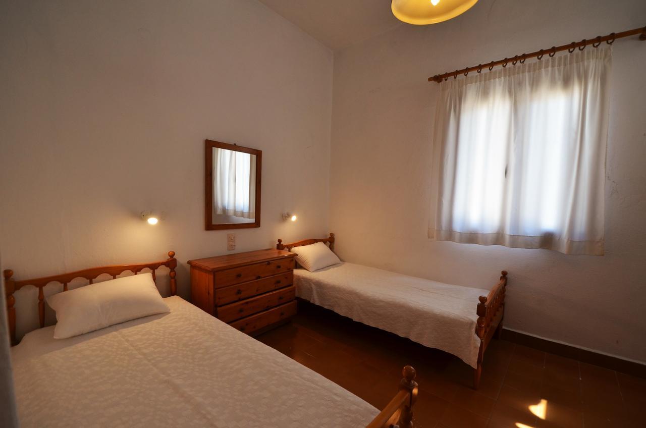Madoupa Beach Apartments Ornos  Eksteriør billede